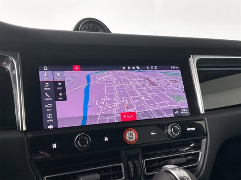 Certified 2025 Porsche Macan image 21
