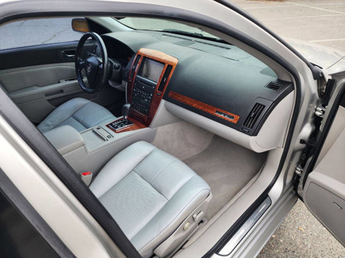 Used 2006 Cadillac STS w/ Preferred Equipment Group image 24