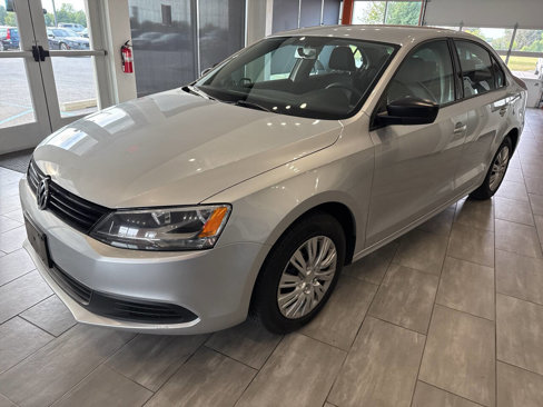 Used 2013 Volkswagen Jetta S image 4