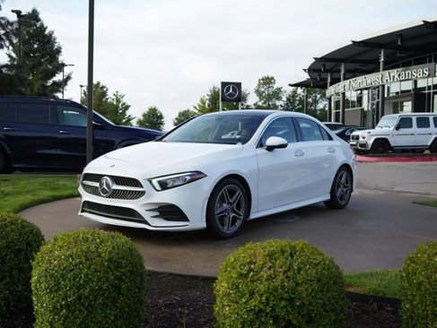 Certified 2022 Mercedes-Benz A 220 4MATIC image 3