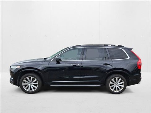 Used 2016 Volvo XC90 T6 Momentum w/ Momentum Plus Package image 8
