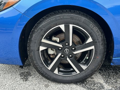 Used 2024 Nissan Sentra SV image 11