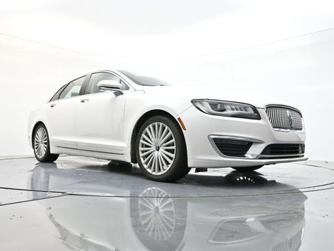 Used 2017 Lincoln MKZ Reserve w/ Climate Package image 36