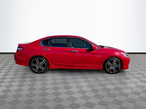Used 2017 Honda Accord Sport Special Edition image 8