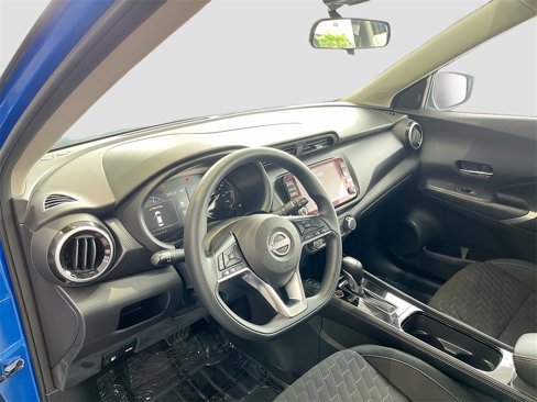 Used 2024 Nissan Kicks SV image 9