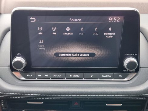 Used 2021 Nissan Rogue SV image 19