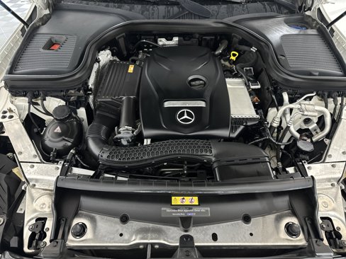 Used 2017 Mercedes-Benz GLC 300 4MATIC image 11