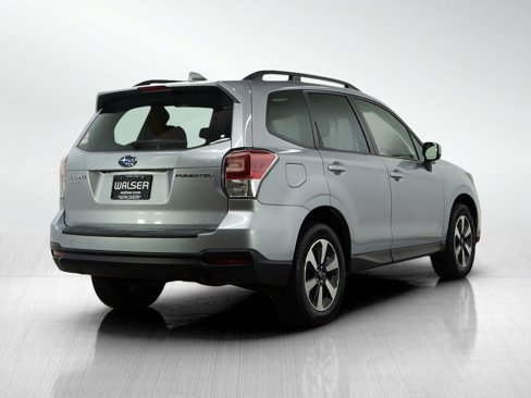 Used 2018 Subaru Forester 2.5i Premium image 5
