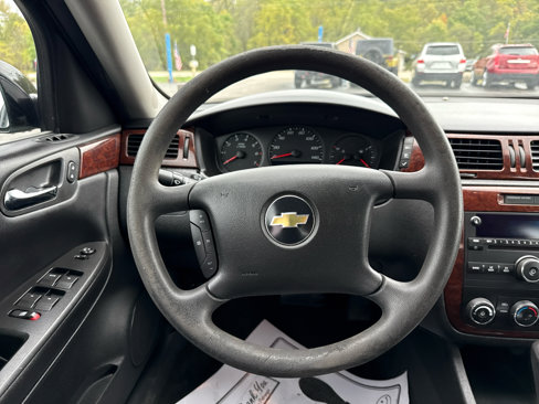 Used 2011 Chevrolet Impala LS image 15