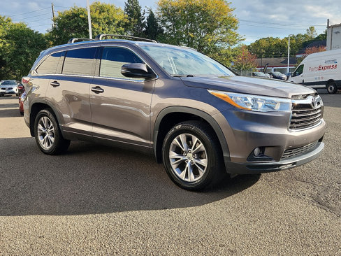 Used 2015 Toyota Highlander XLE image 4