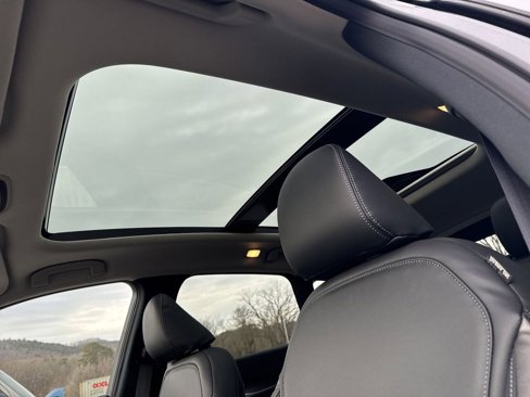 New 2025 INFINITI QX50 Luxe image 10