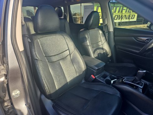 Used 2020 Nissan Rogue SL w/ Premium Package image 9