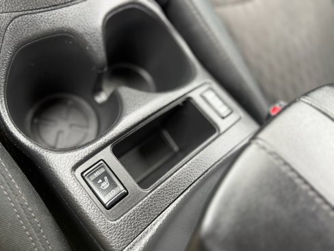 Used 2019 Nissan Rogue SV image 26