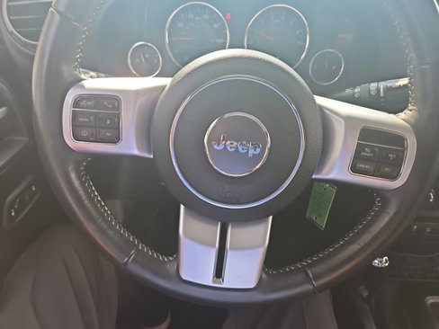 Used 2017 Jeep Wrangler Freedom Edition image 10