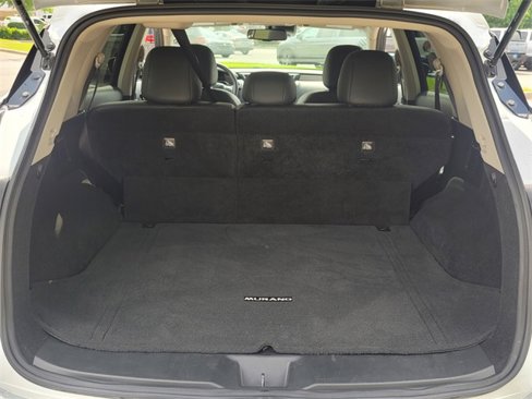 Used 2023 Nissan Murano SV image 9