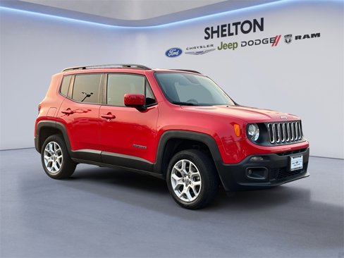Used 2018 Jeep Renegade Latitude w/ Popular Equipment Group image 7