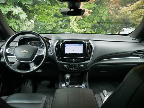 Used 2022 Chevrolet Traverse LT w/ LT Premium Package image 10