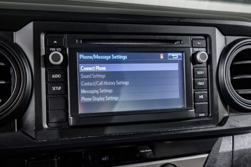 Used 2018 Toyota Tacoma SR image 24