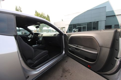 Used 2014 Dodge Challenger SXT w/ Sport Appearance Package image 16