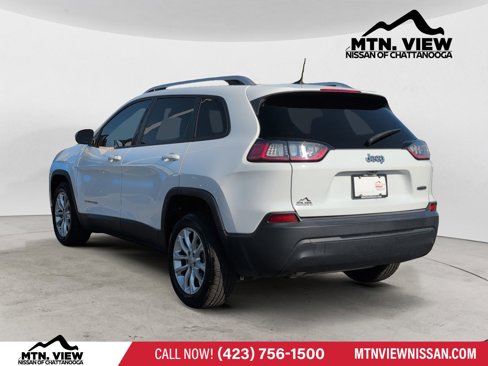 Used 2020 Jeep Cherokee Latitude image 5