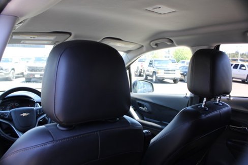 Used 2021 Chevrolet Trax LT w/ Driver Confidence Package image 20