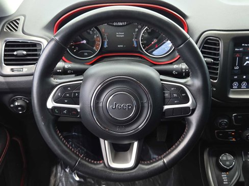 Used 2019 Jeep Compass Trailhawk image 20