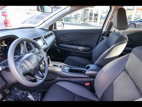 Used 2019 Honda HR-V LX image 19