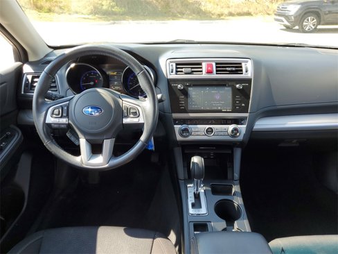 Used 2017 Subaru Legacy 2.5i Premium image 12