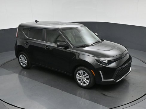 Used 2023 Kia Soul LX image 50