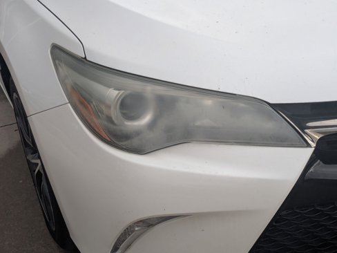 Used 2015 Toyota Camry XSE image 10