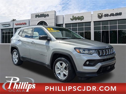 Certified 2022 Jeep Compass Latitude image 1