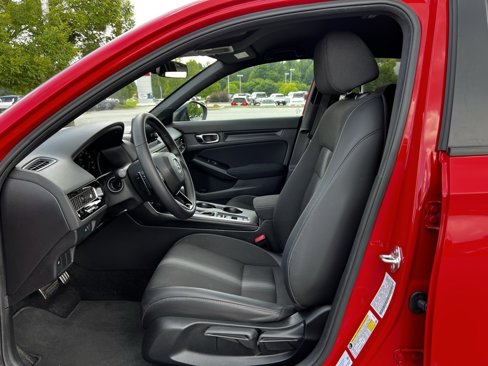 Used 2025 Honda Civic Sport image 8