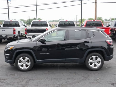 Used 2018 Jeep Compass Latitude w/ Popular Equipment Group image 5