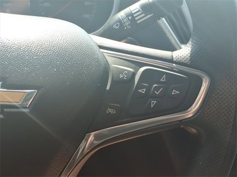 Used 2022 Chevrolet Malibu LT image 16
