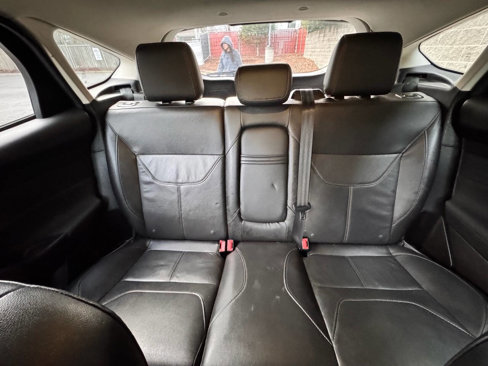 Used 2016 Ford Focus SE w/ Equipment Group 201A image 32