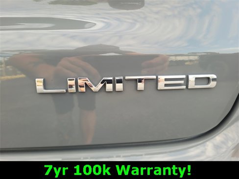 Used 2023 Jeep Compass Limited image 14