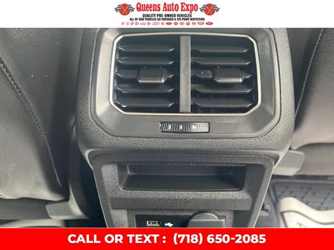 Used 2018 Volkswagen Tiguan SE image 21