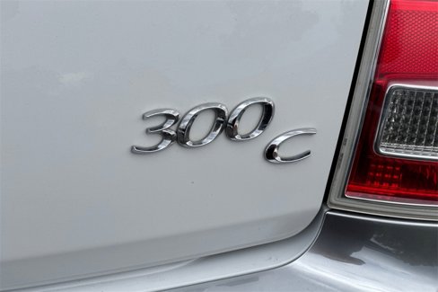 Used 2013 Chrysler 300 C Luxury Series w/ Beats Audio Group image 11