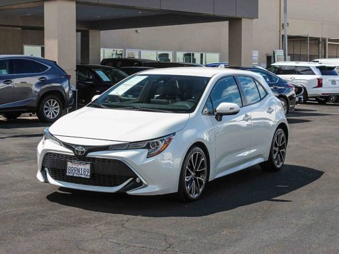 Used 2020 Toyota Corolla XSE image 3
