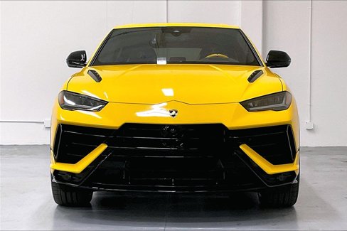 Used 2024 Lamborghini Urus S image 2