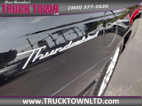 Used 2004 Ford Thunderbird image 5