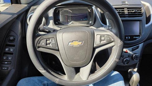 Used 2016 Chevrolet Trax LT image 16