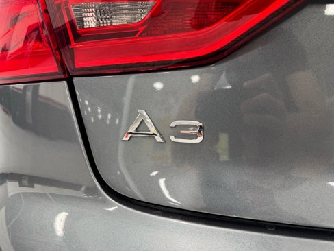 Used 2016 Audi A3 2.0T Premium image 14
