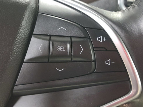 Used 2018 Cadillac XT5 Premium Luxury image 33