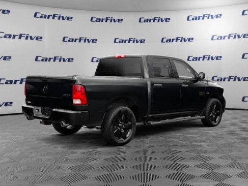 Used 2016 RAM 1500 Express w/ Black Ram 1500 Express Group image 6