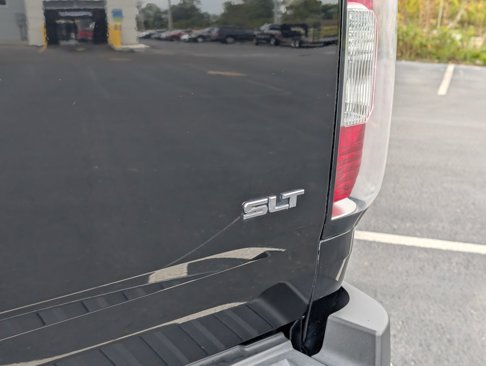 Used 2015 GMC Canyon SLT image 29