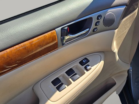 Used 2005 Lexus ES 330 image 25