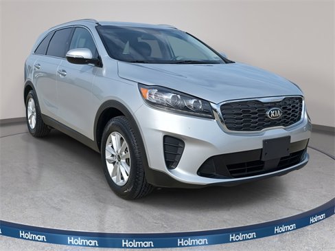 Used 2020 Kia Sorento LX w/ LX I4 Convenience Package image 4