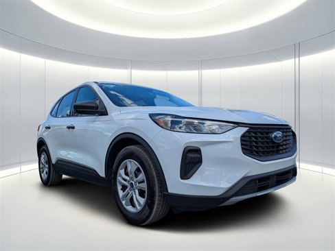 Used 2023 Ford Escape FWD image 1