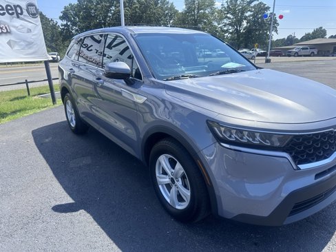 Used 2021 Kia Sorento LX image 26
